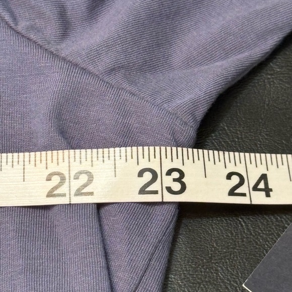 NWT Tommy Hilfiger Men's Short Sleeve T Shirt Logo Crew Neck Size L Vintage Blue - Picture 9 of 10